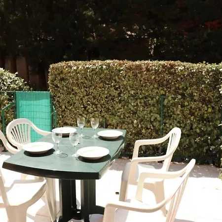 Joli T2 Cosy En Rez-de-jardin Dans Une Securisee